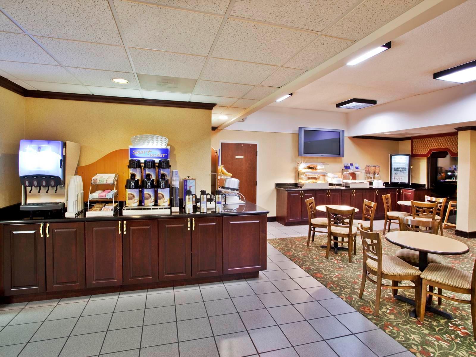Holiday Inn Express Atlanta W Douglasville Bagian luar foto